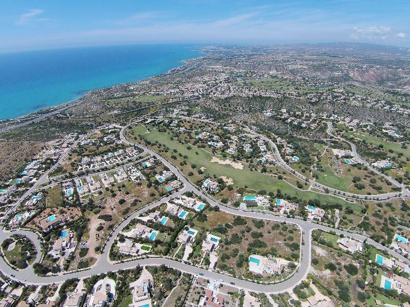 Aphrodite Hills Куклия Экстерьер фото
